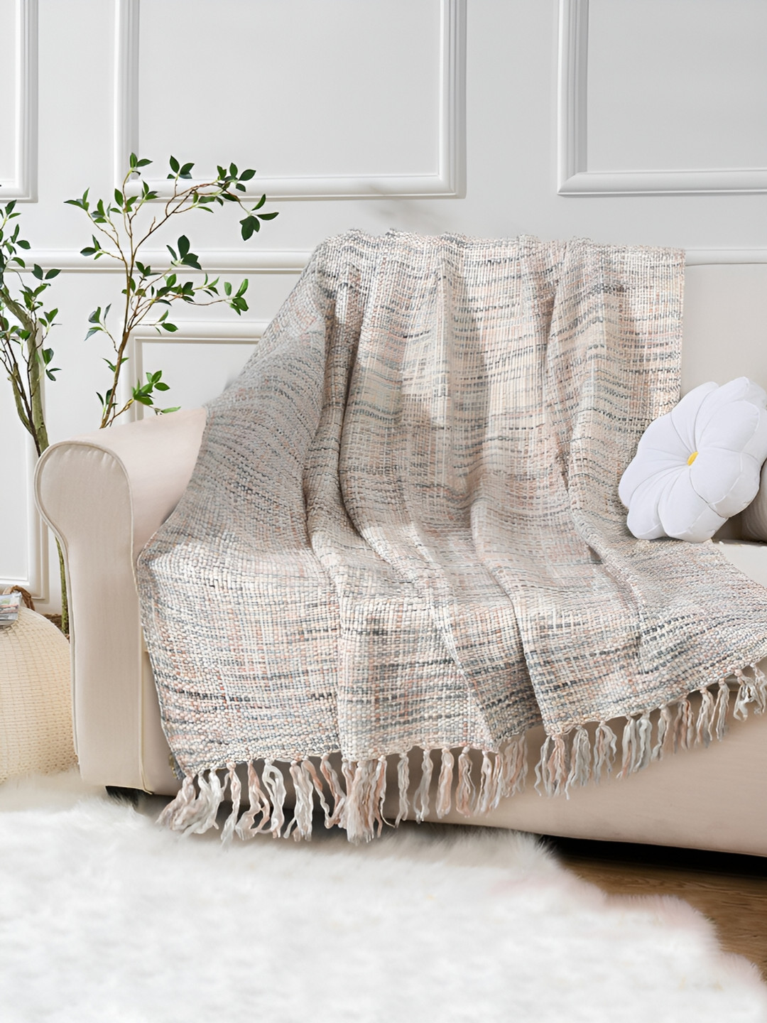 eyda White & Blue Woven Design Throw Blanket