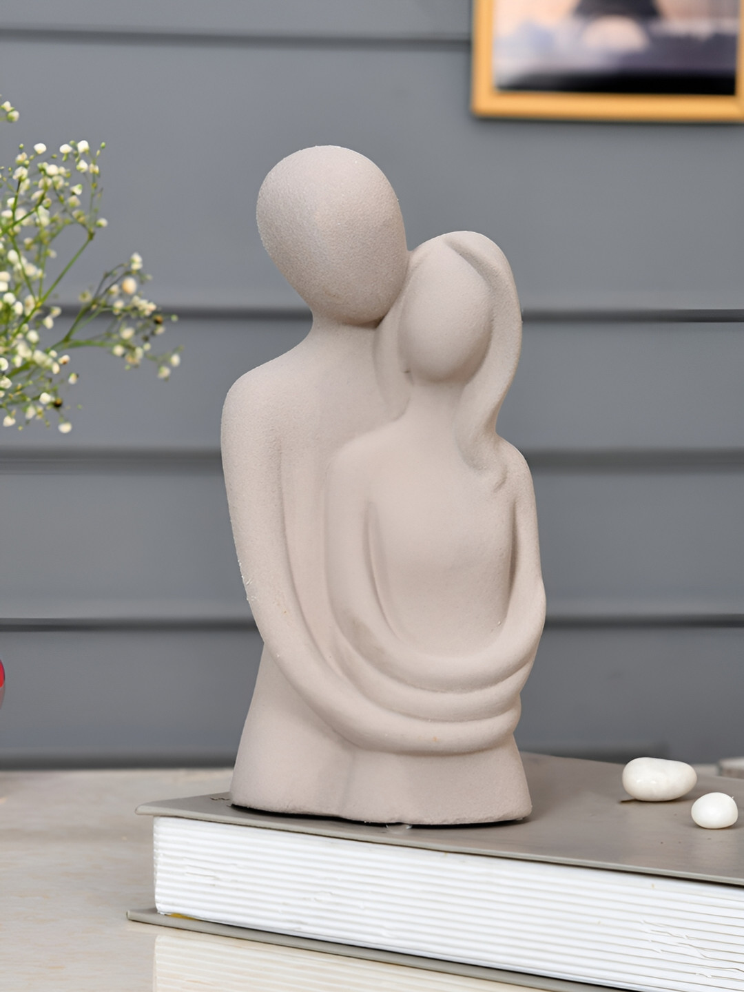 TAYHAA Eternal Love Beige Ceramic Matte Living Room Small Showpiece - 8.1 Inches