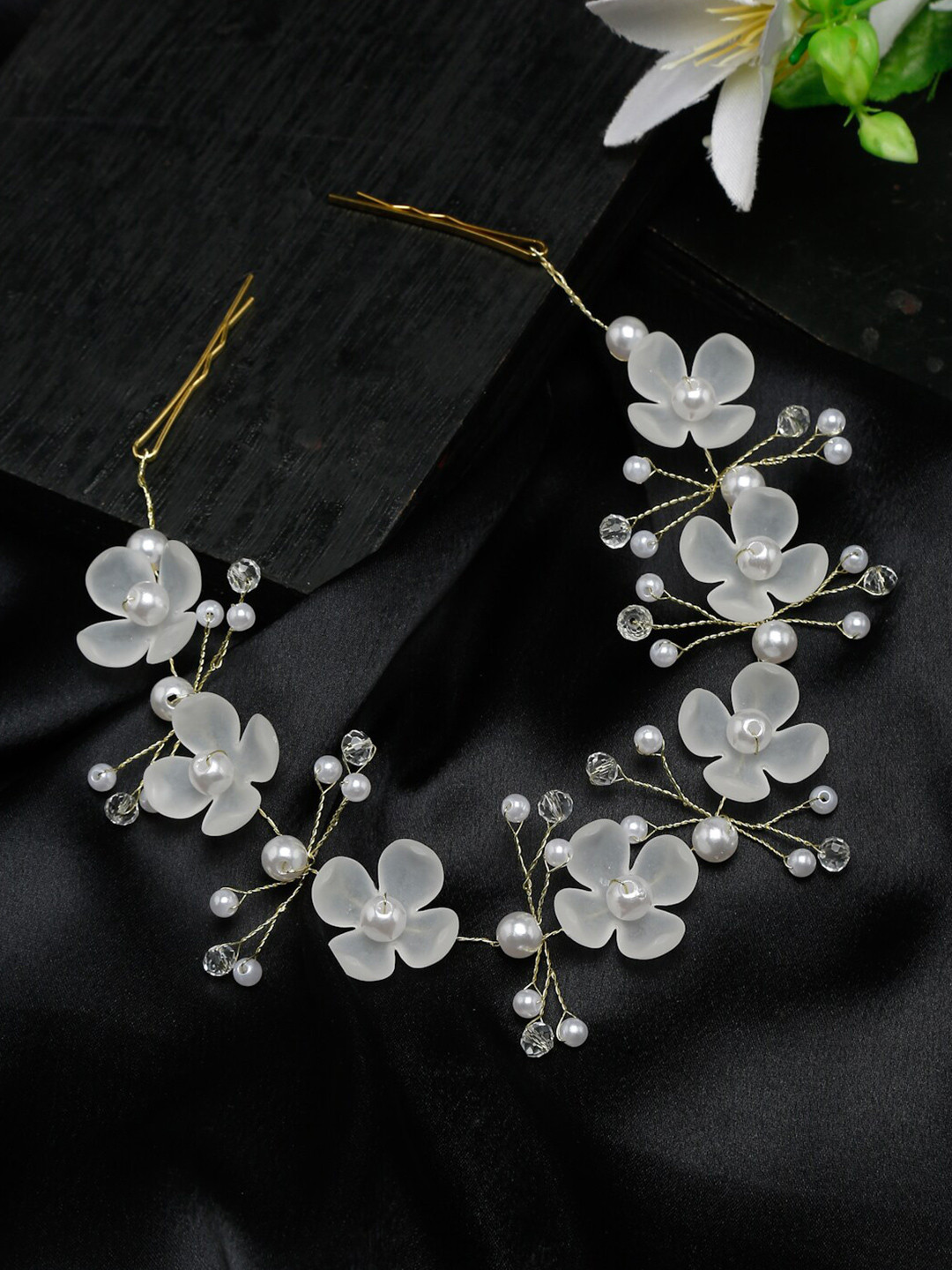 DressBerry White Beaded Floral Shape Tiara