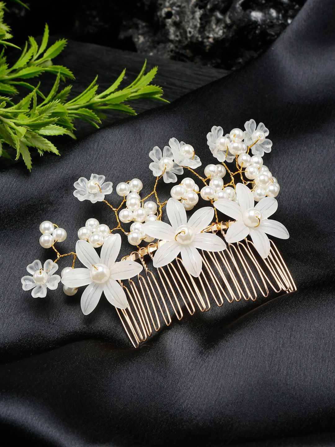 DressBerry Women White Floral Shape Comb Pin