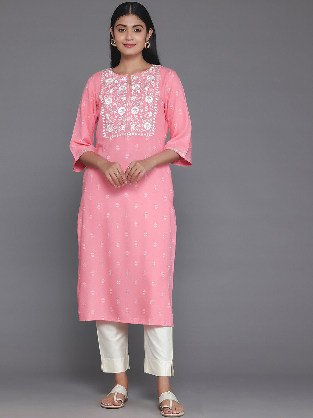 Libas Ethnic Motifs Embroidered Round Neck Three-Quarter Sleeves Kurta
