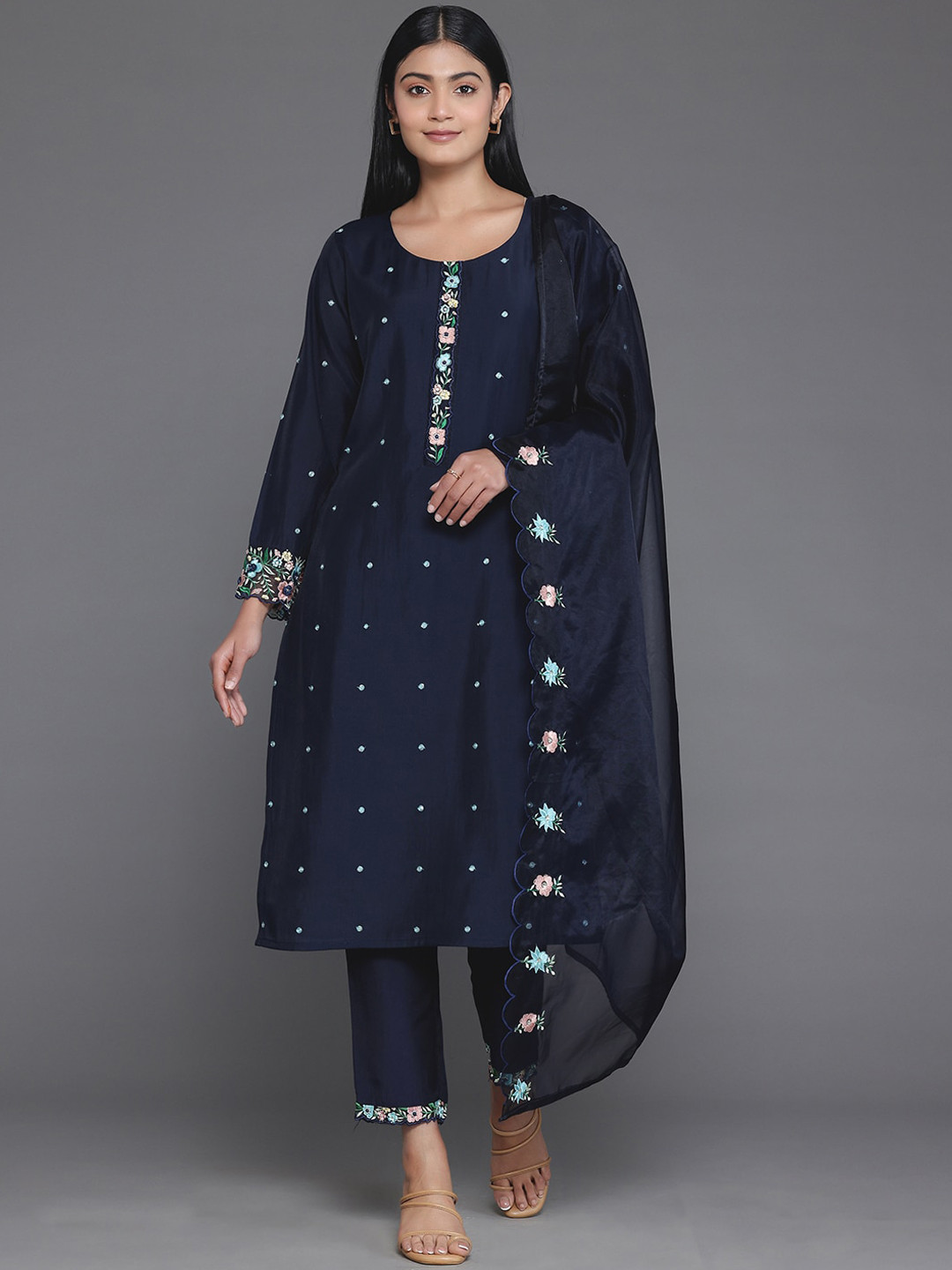 Libas Ethnic Motifs Embroidered Round Neck Long Sleeves Beads and Stones Kurta Set