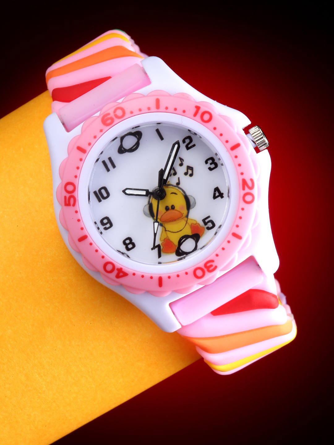 Stoln Girls Round Dial Analog Watch