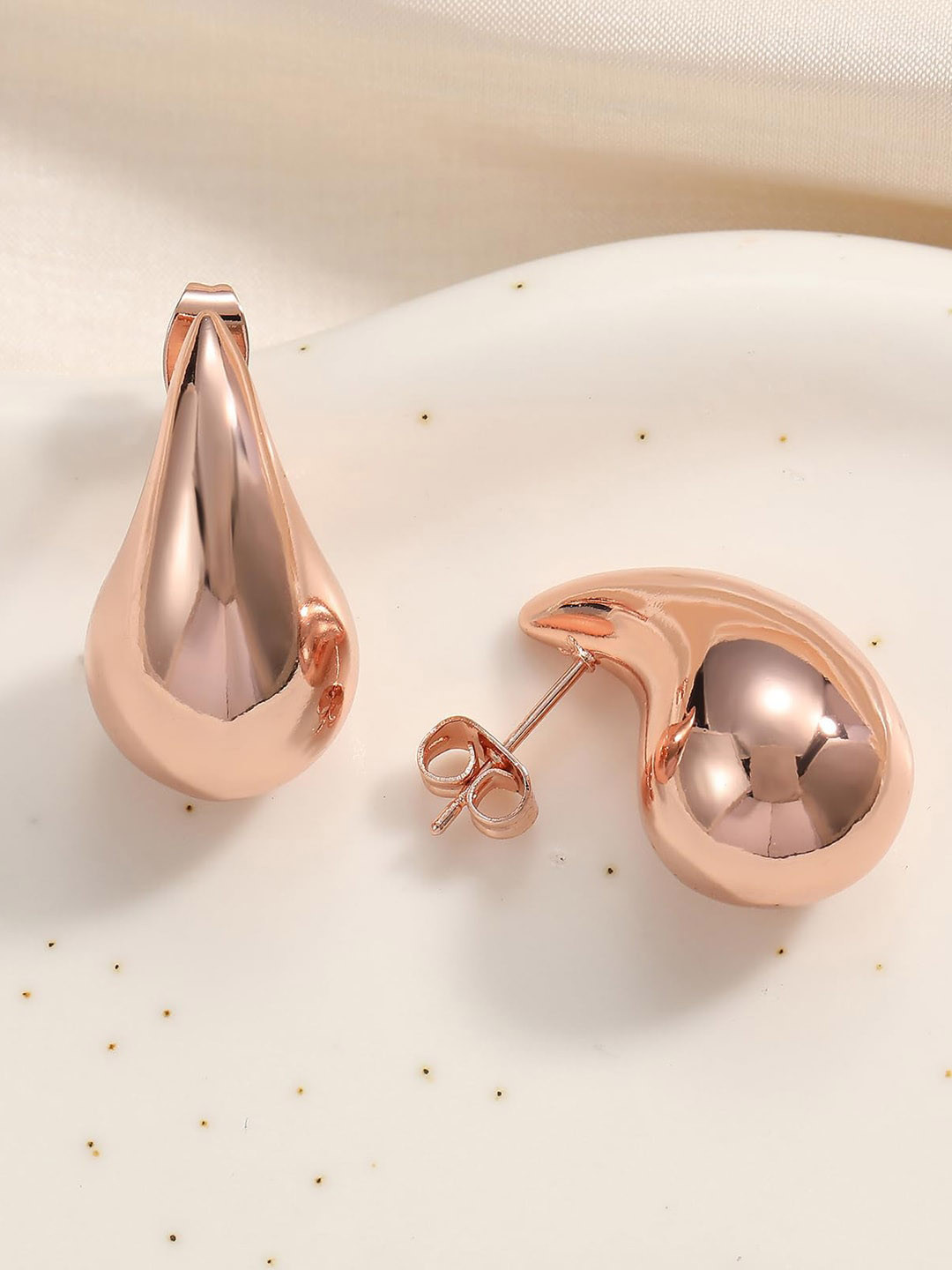 FIMBUL Teardrop Shaped Rose Gold-Plated Stainless Steel Studs Earrings