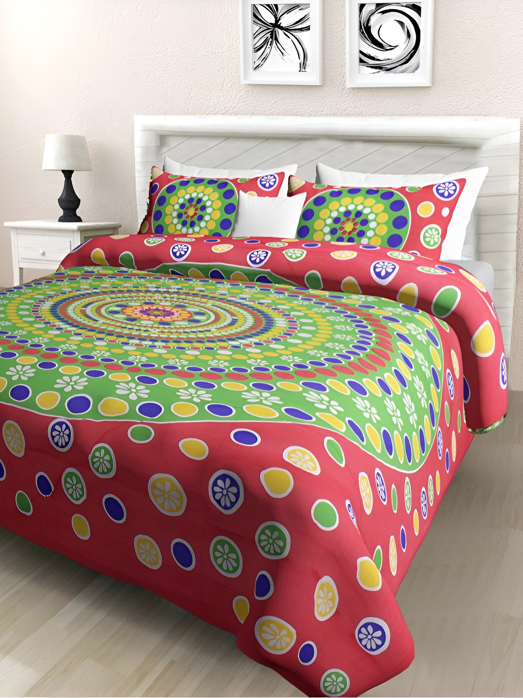 POORAK Red Graphic Cotton 104 TC Queen Coarse Bedsheet with 2 Pillow Covers-100 x 90 inches