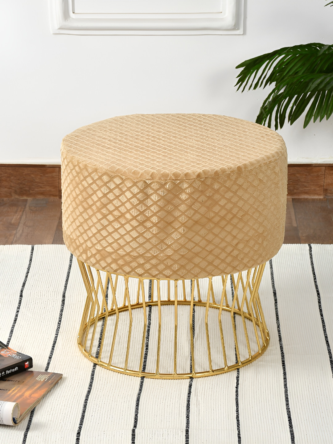 COMFIDELITAS Cream Colored Abstract Printed Cylindrical Shaped Seating Ottoman