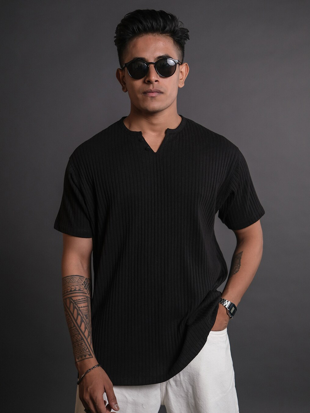 Powerlook Black Rib-Knit Half Sleeves T Shirt
