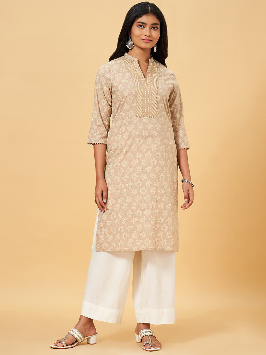 RANGMANCH BY PANTALOONS Ethnic Motifs Printed Cotton Flared Thread Work Anarkali Kurta