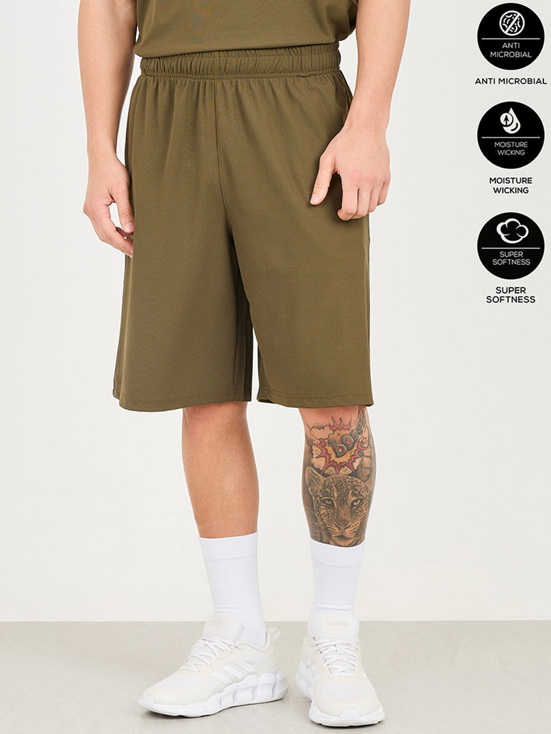 Styli Men Micro Pique Knit Reflective Logo Oversized Training Shorts