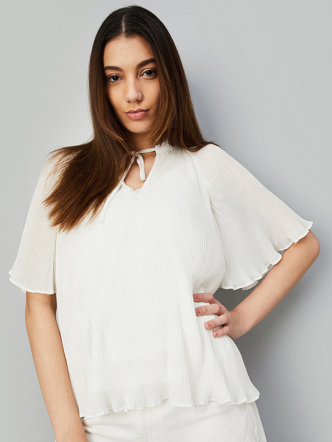 max Keyhole Neck Flared Sleeve Top
