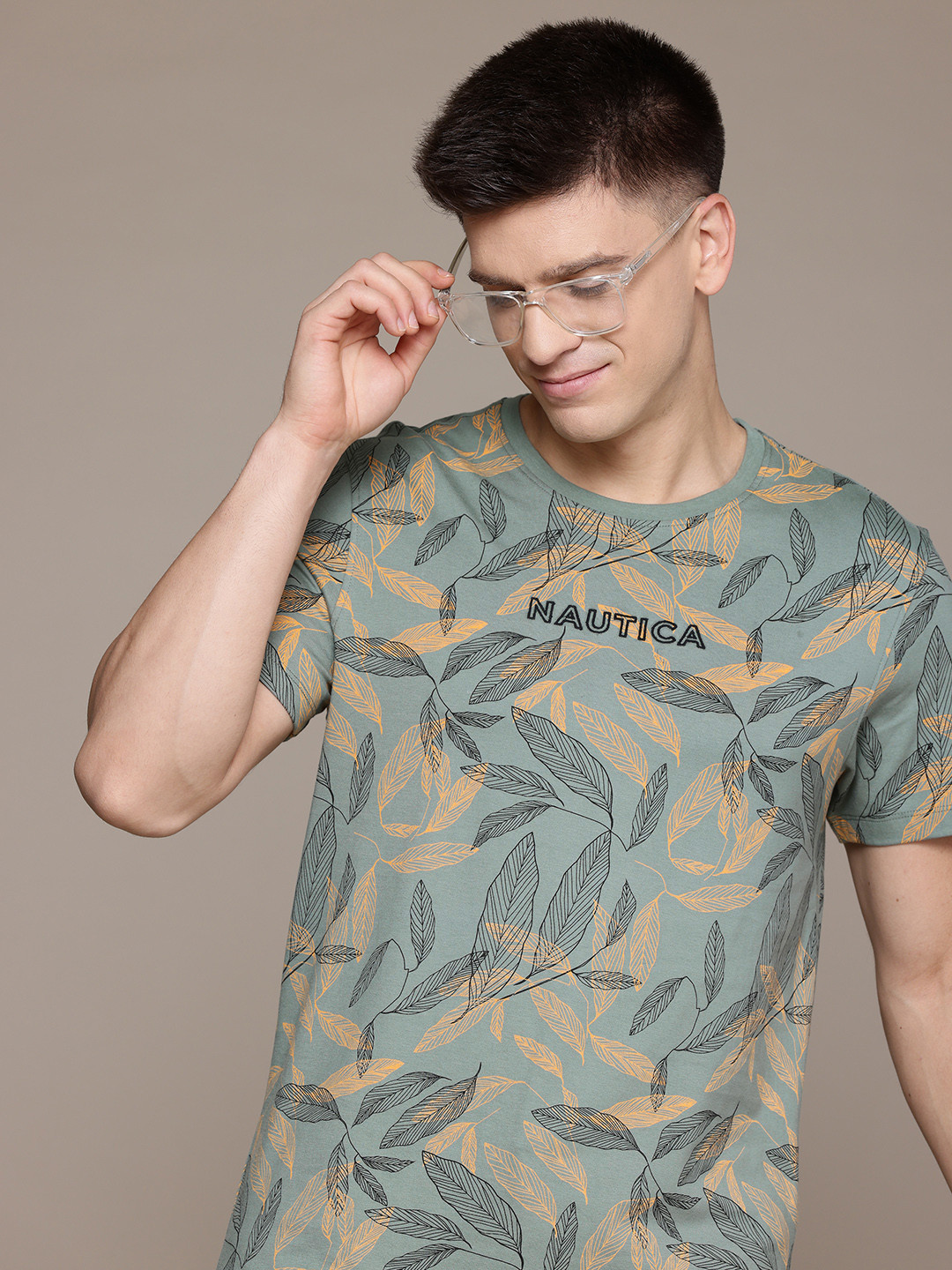 Nautica Men Tropical Printed Pure Cotton T-shirt