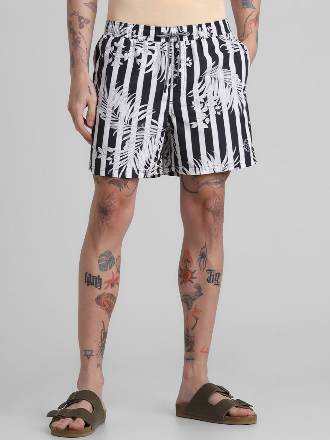Jack & Jones Men Tropical Printed Low-Rise Shorts