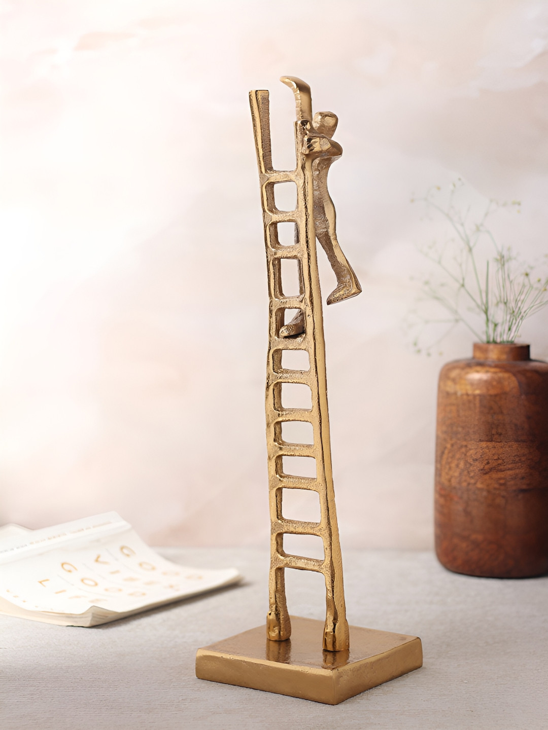 Decor de Maison Ascendant Dreamer Gold Metal Metallic Living Room Large Showpiece - 4 Inches