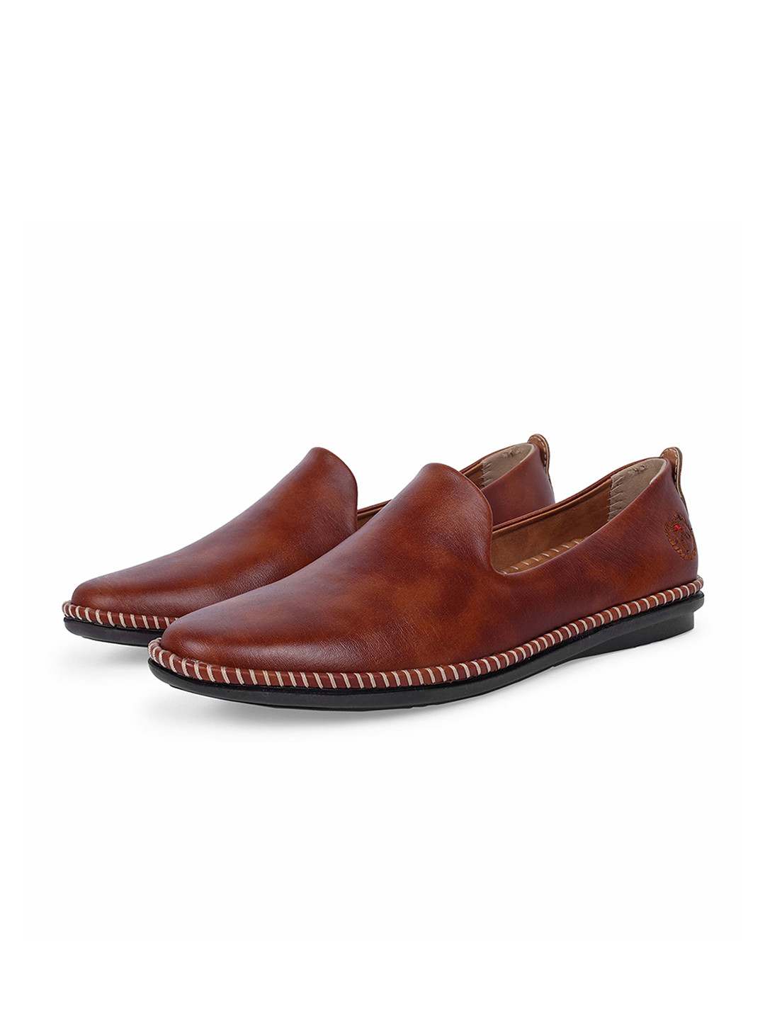 Big Boon Men Textured Slip On Shoes