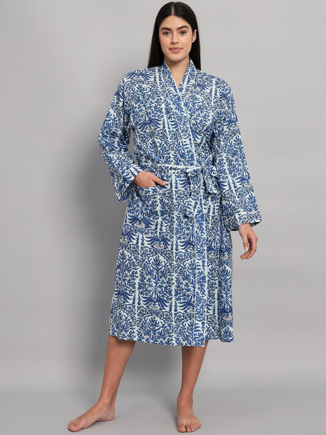 HANDICRAFT PALACE Blue Floral Cotton Drawstring Midi Bath Robe-S