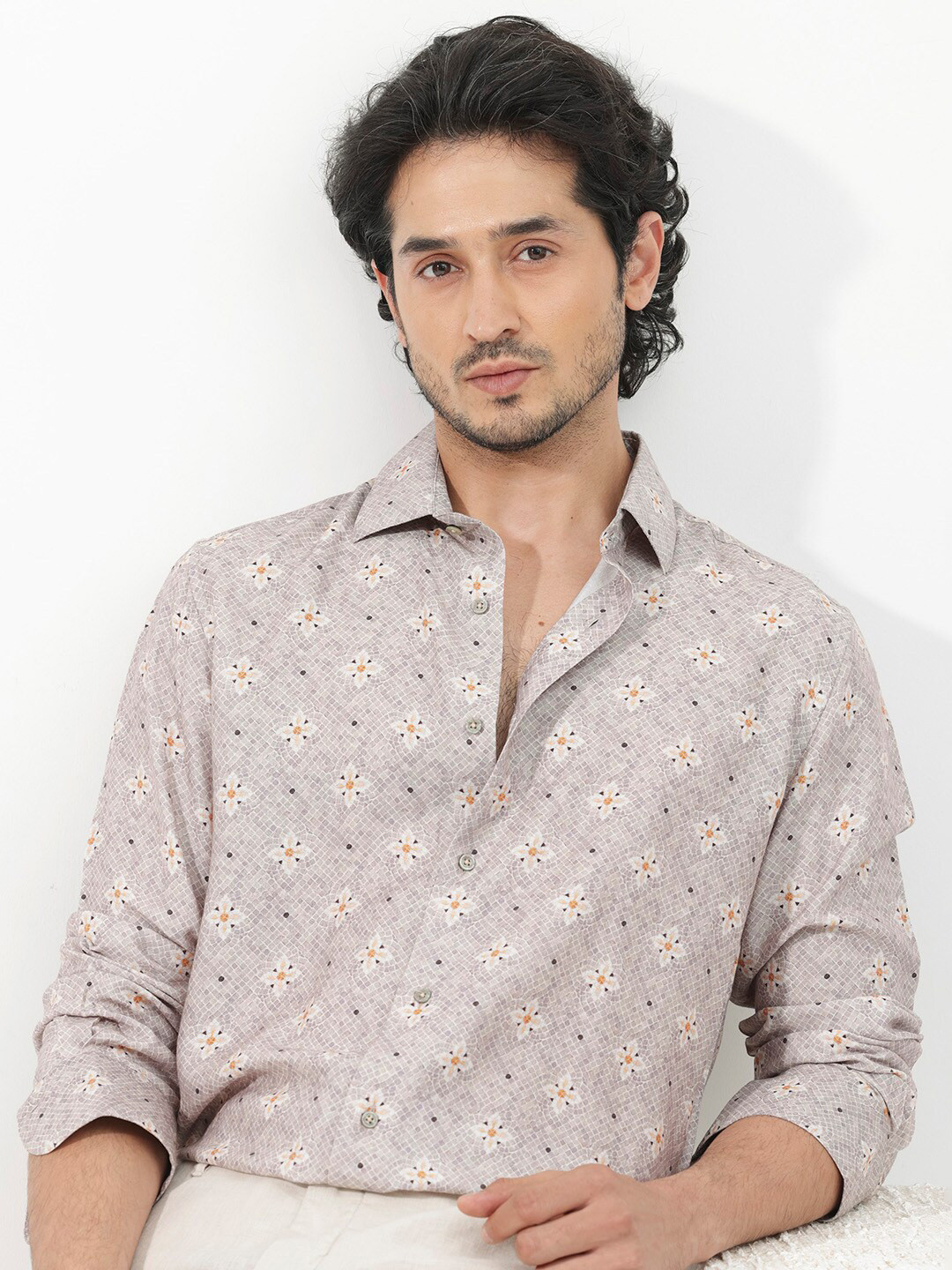 RARE RABBIT Men Vinter Regular Fit Vinter Floral Opaque Printed Shirt