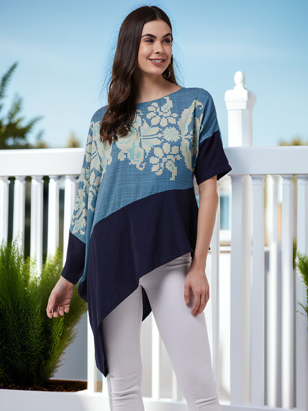 Zima Leto Floral Printed Extended Sleeves Crepe Longline Asymmetric Top