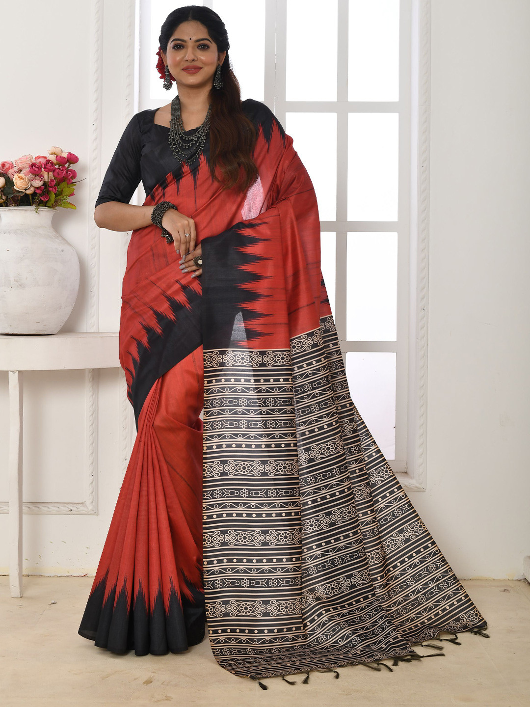 Mitera Tussar Silk Saree