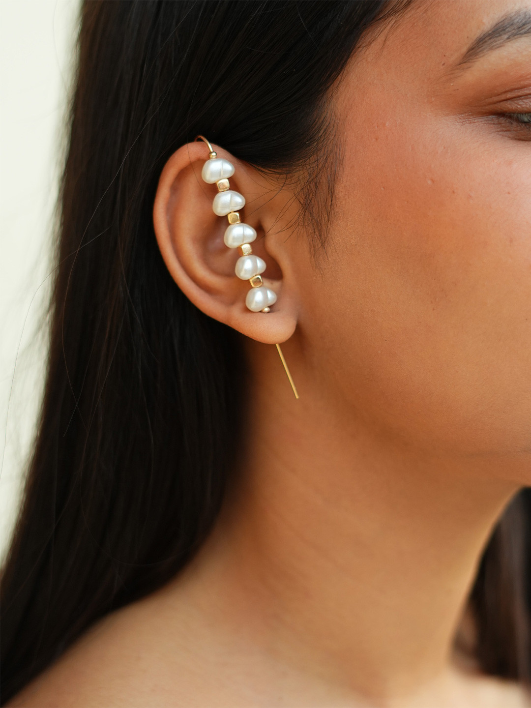 ISHKAARA Gold-Plated Classic Ear Cuff