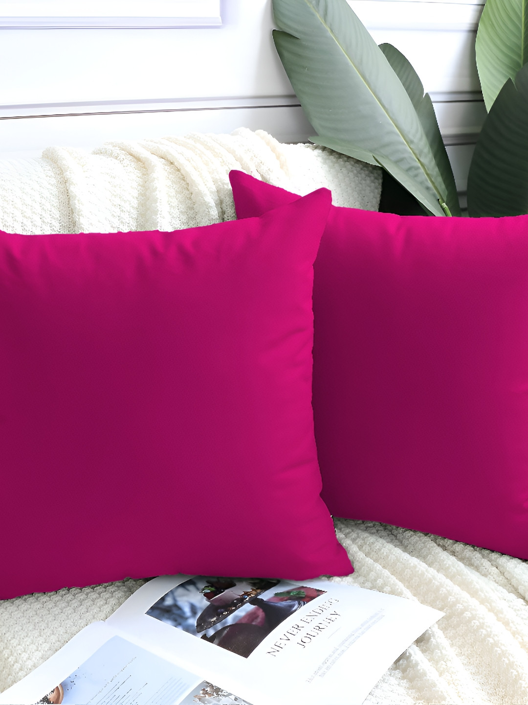 DADDY COOL Rose 2 Pieces Velvet Filled Cushions With Cover