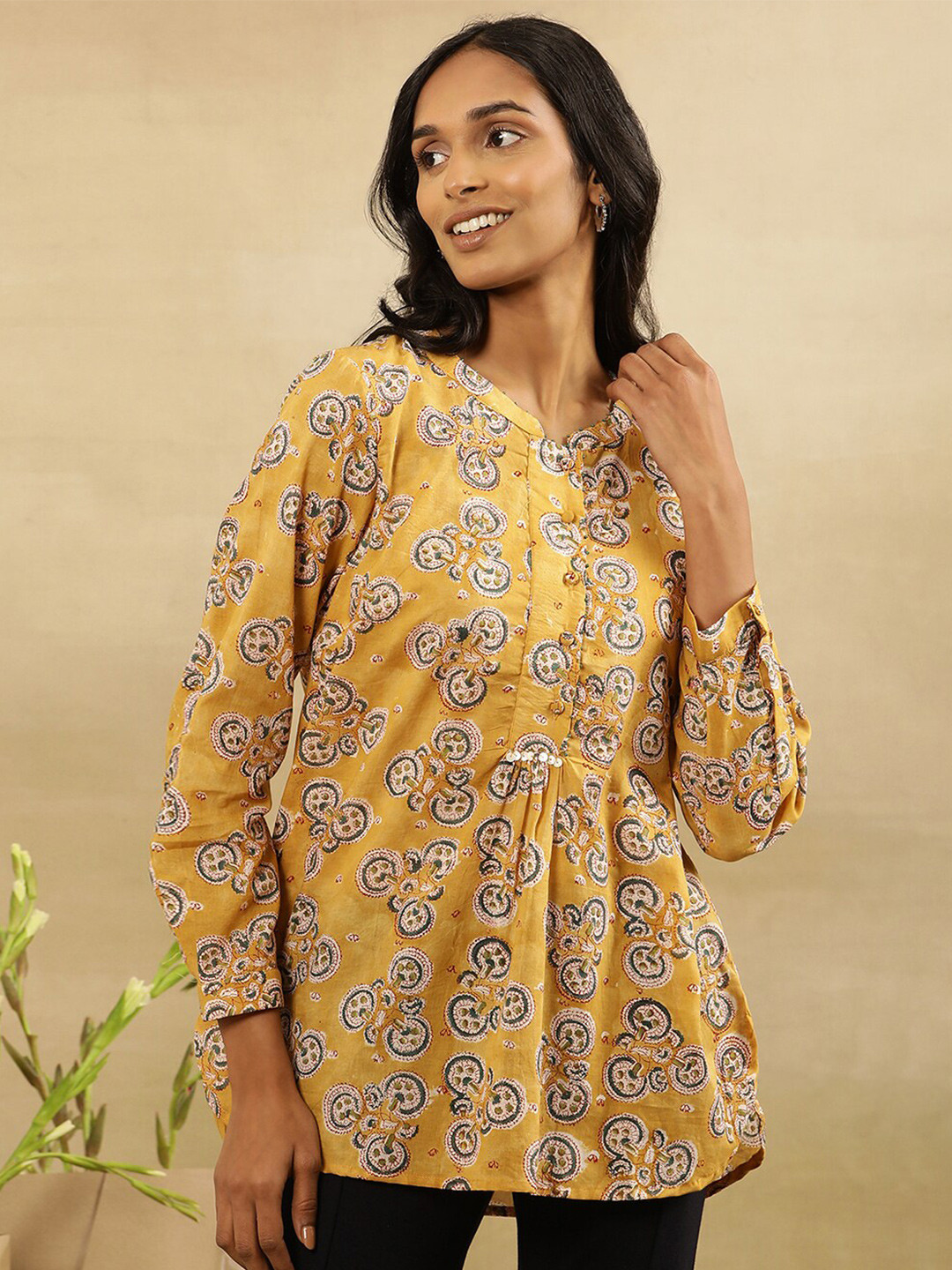 Folk Song  Mandarin Collar Printed Long Sleeves Cotton Top