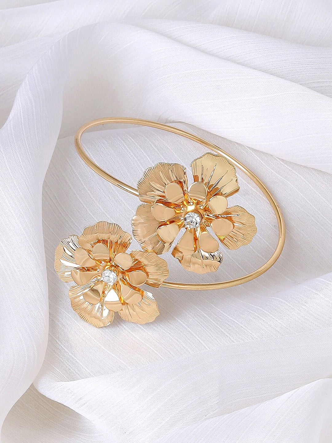 JOKER & WITCH Gold-Plated Gloxinia Armlet Bracelet