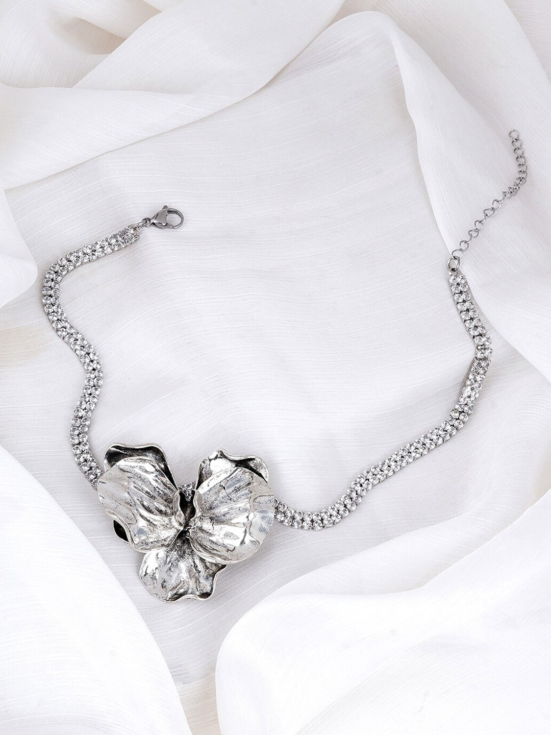 JOKER & WITCH Asteria Silver-Plated Floral Statement Necklace