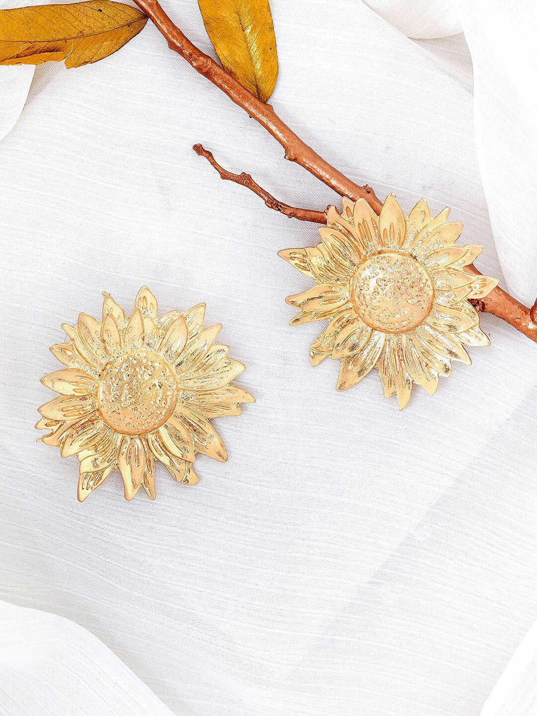 JOKER & WITCH Phyllida Gold-Plated Floral Studs