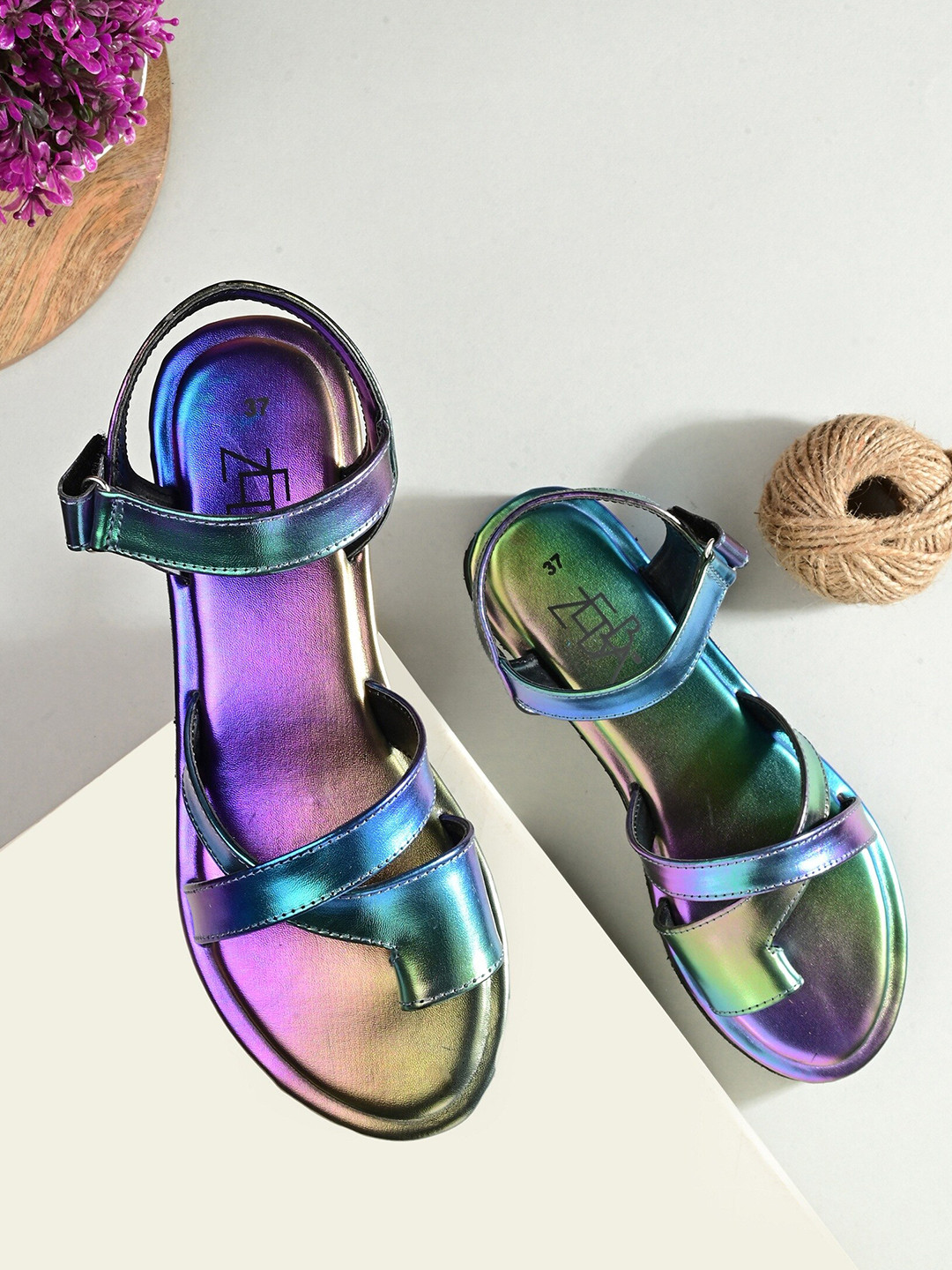 Zebba One Toe Flats