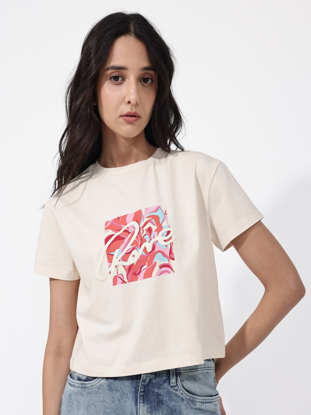 RAREISM Sandre Graphic Printed Round Neck Drop-Shoulder Sleeves Cotton Crop T-shirt