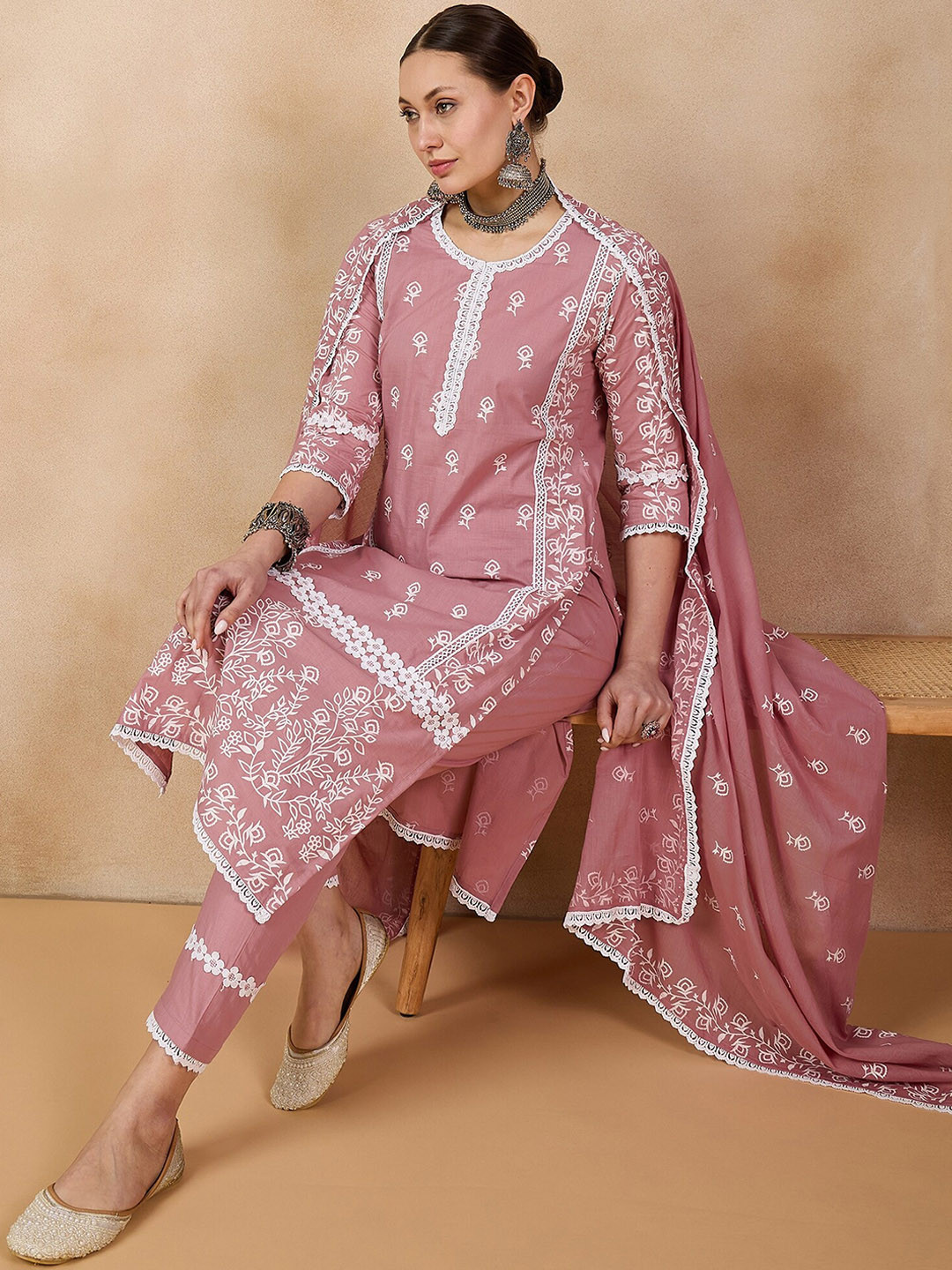 Anouk Floral Printed Round Neck Three-Quarter Sleeves  Cotton Kurta St