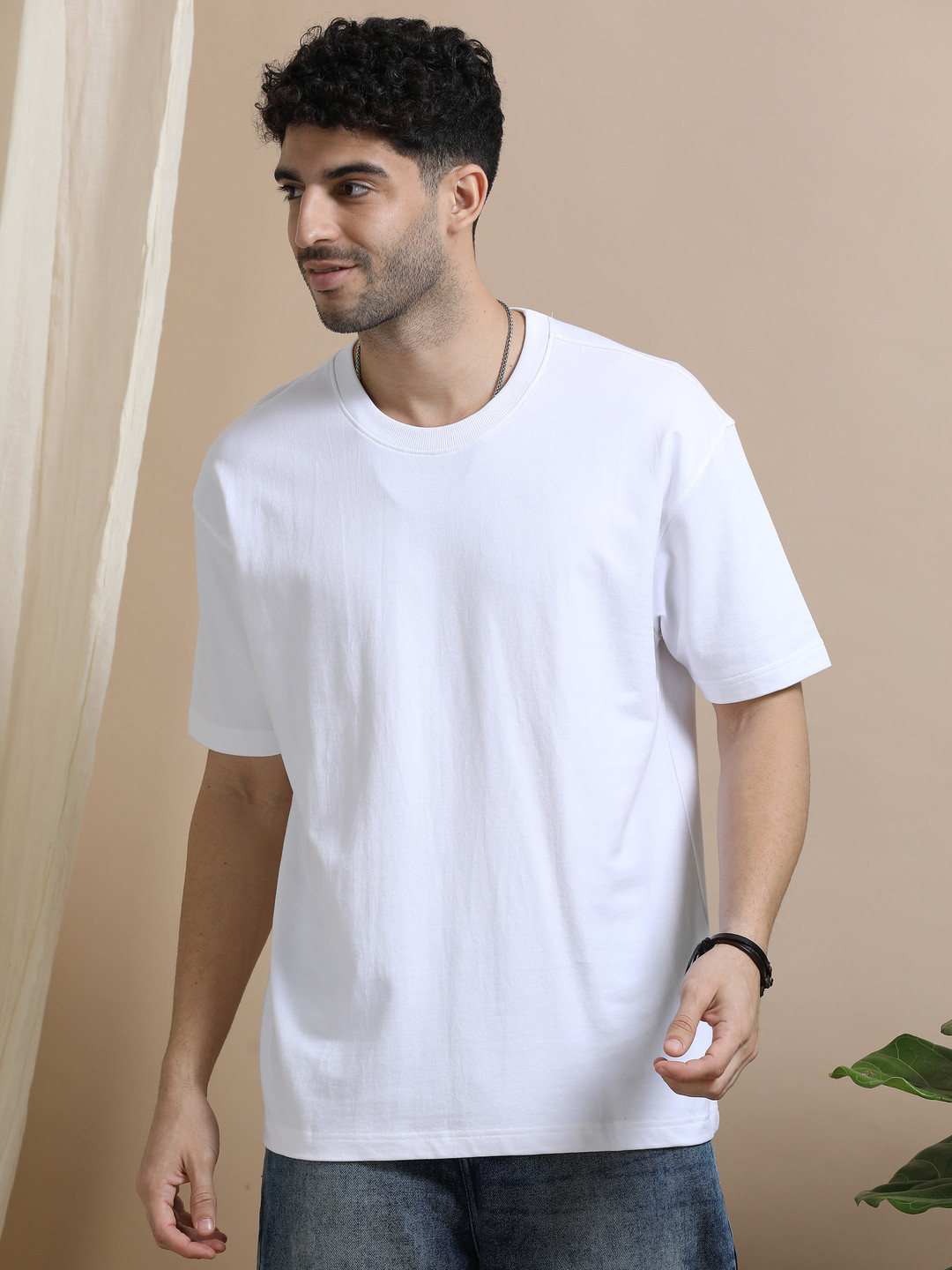 Dogi Verg Men High Neck Pockets T-shirt