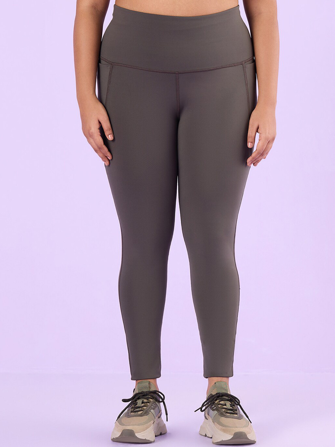 Big Hello - The Plus Life Slip-On Ankle-Length Leggings