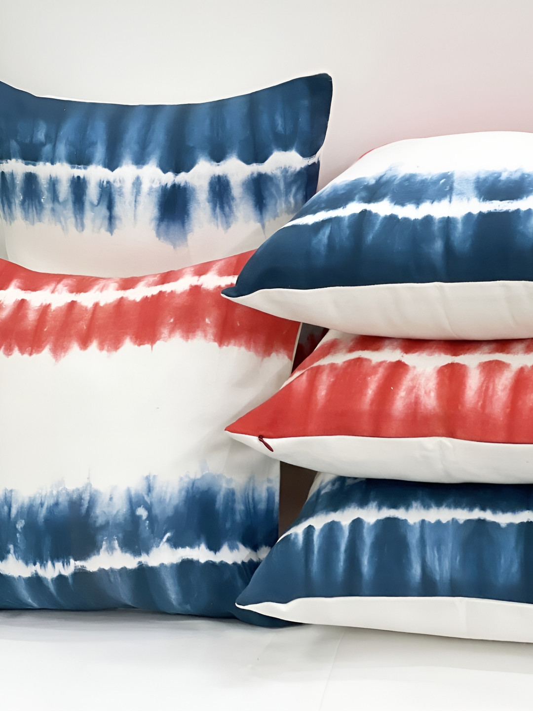 SLEEPY THREADS Red & White Set of 5 Abstract Square Cushion Covers