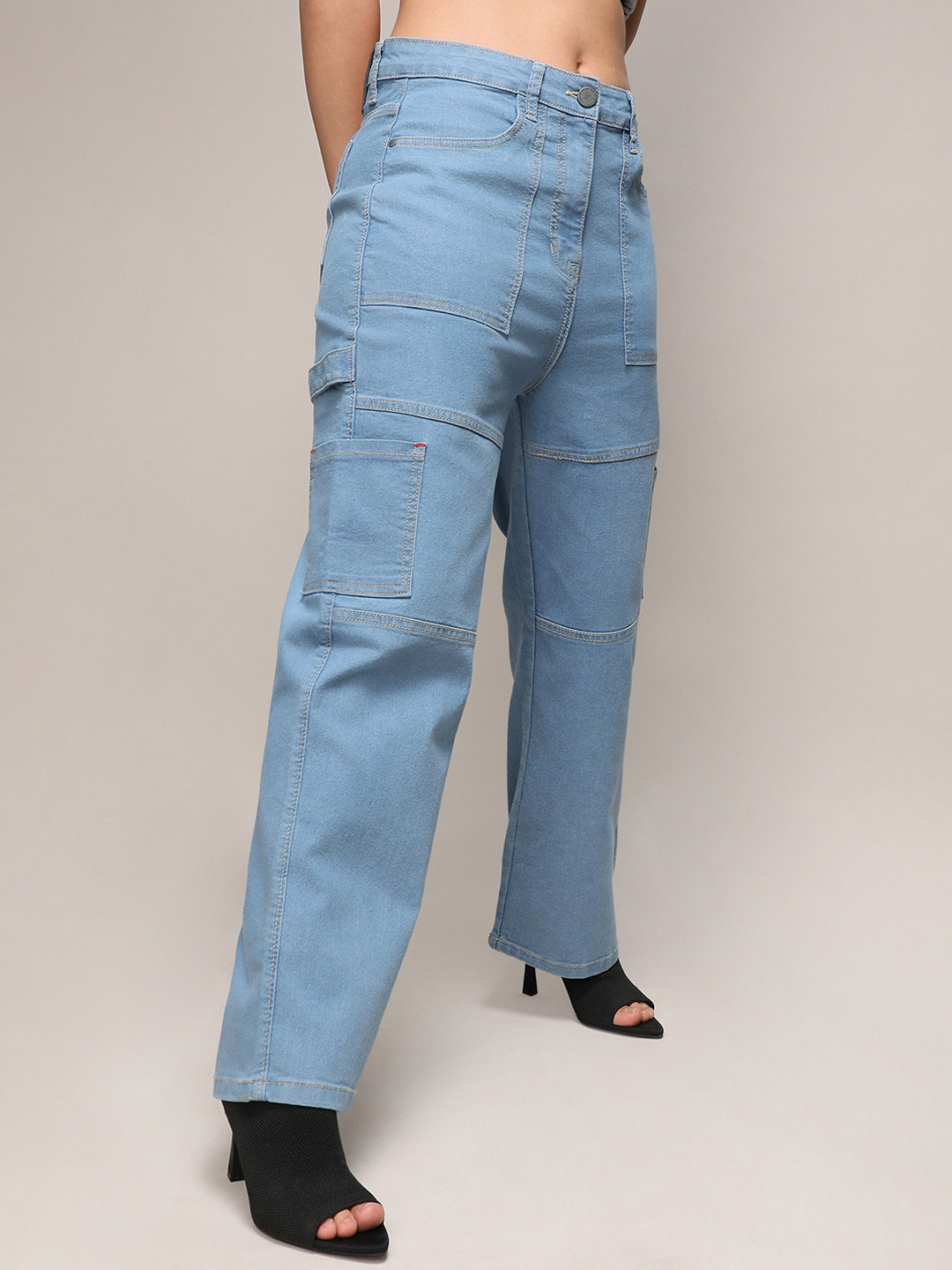 Campus Sutra Women Smart Slash Knee Jeans