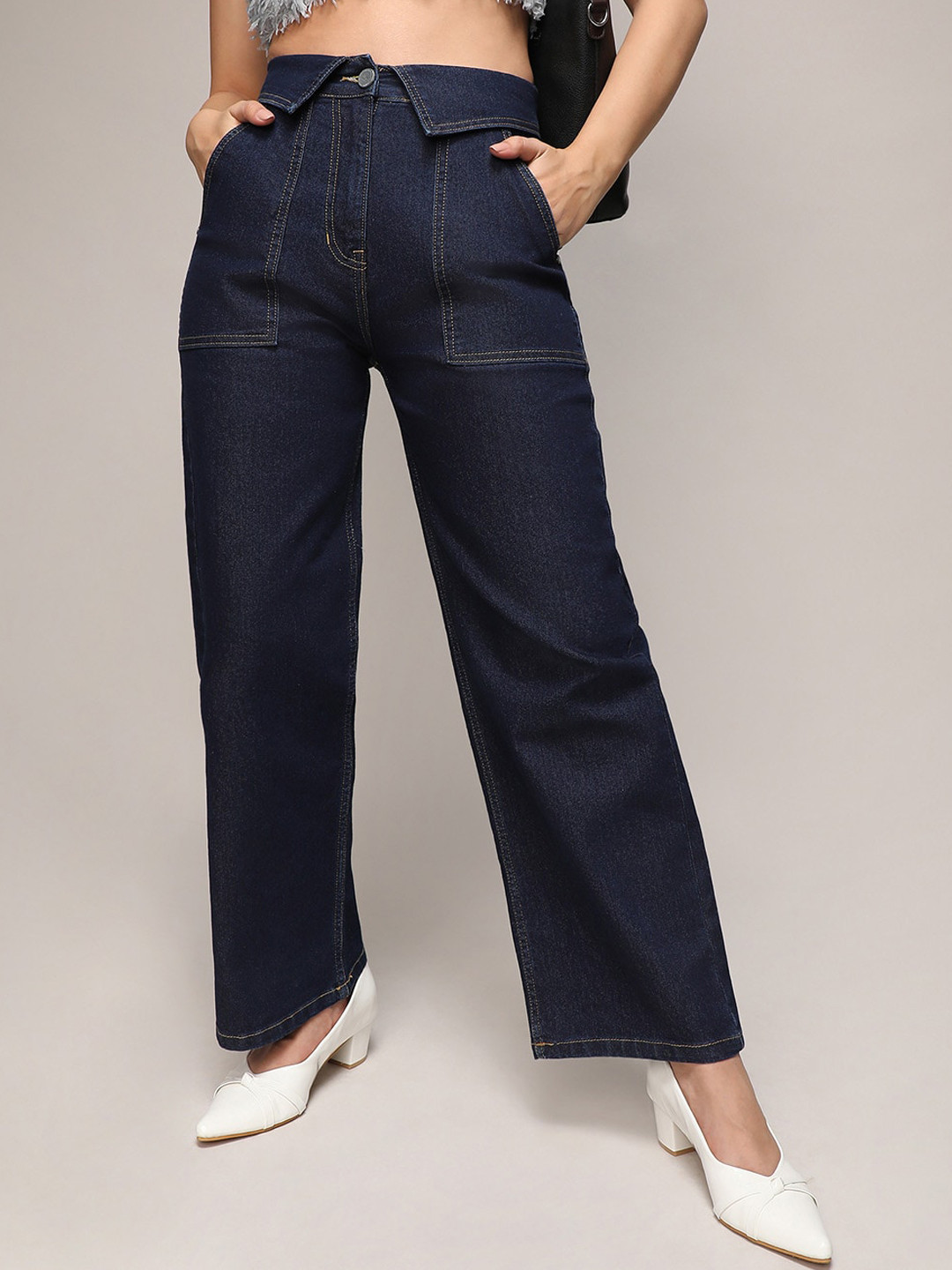 Campus Sutra Women Smart Slash Knee Jeans