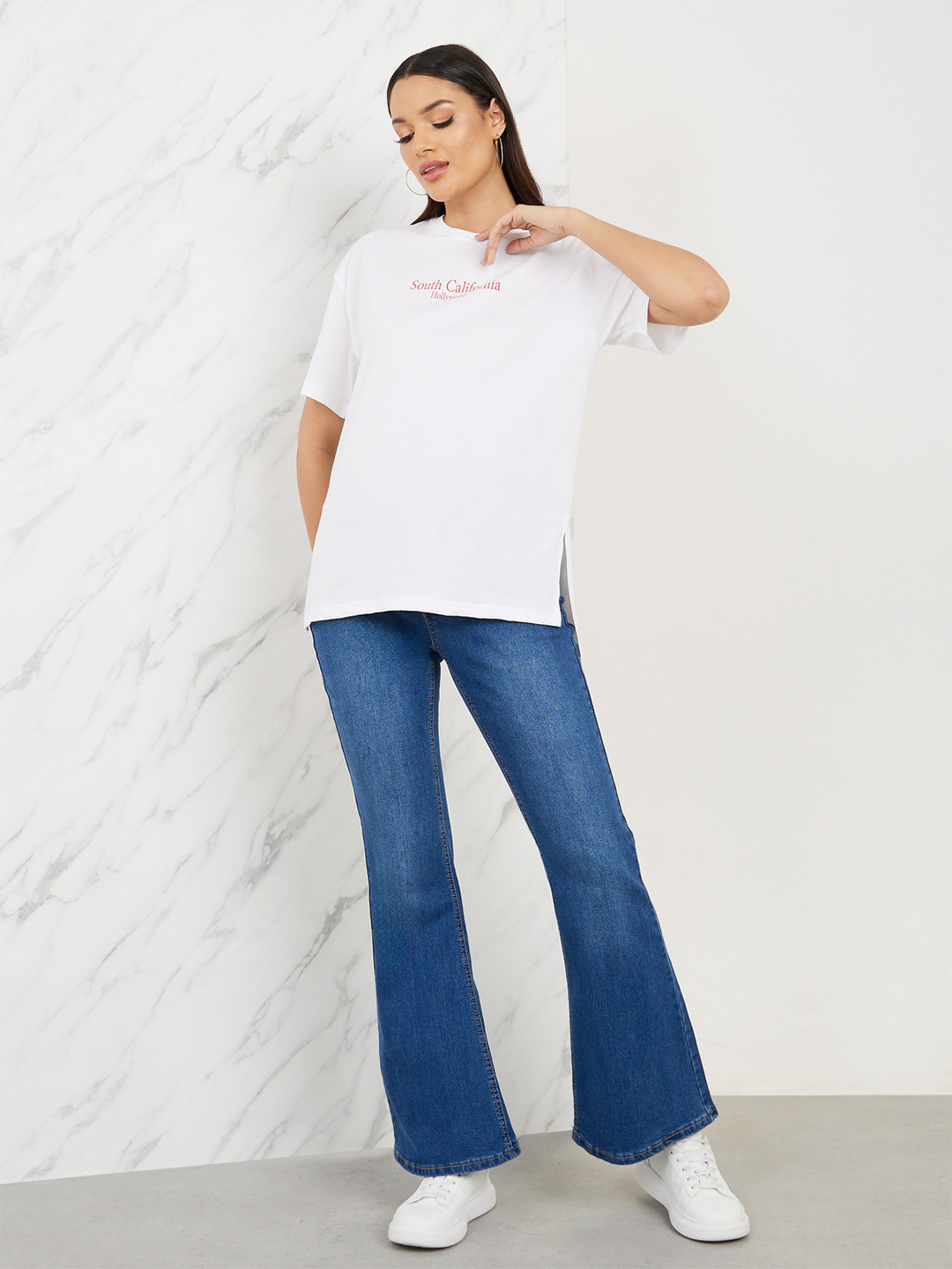 Styli Women's White Oversized City Print Drop Shoulder T-Shirt