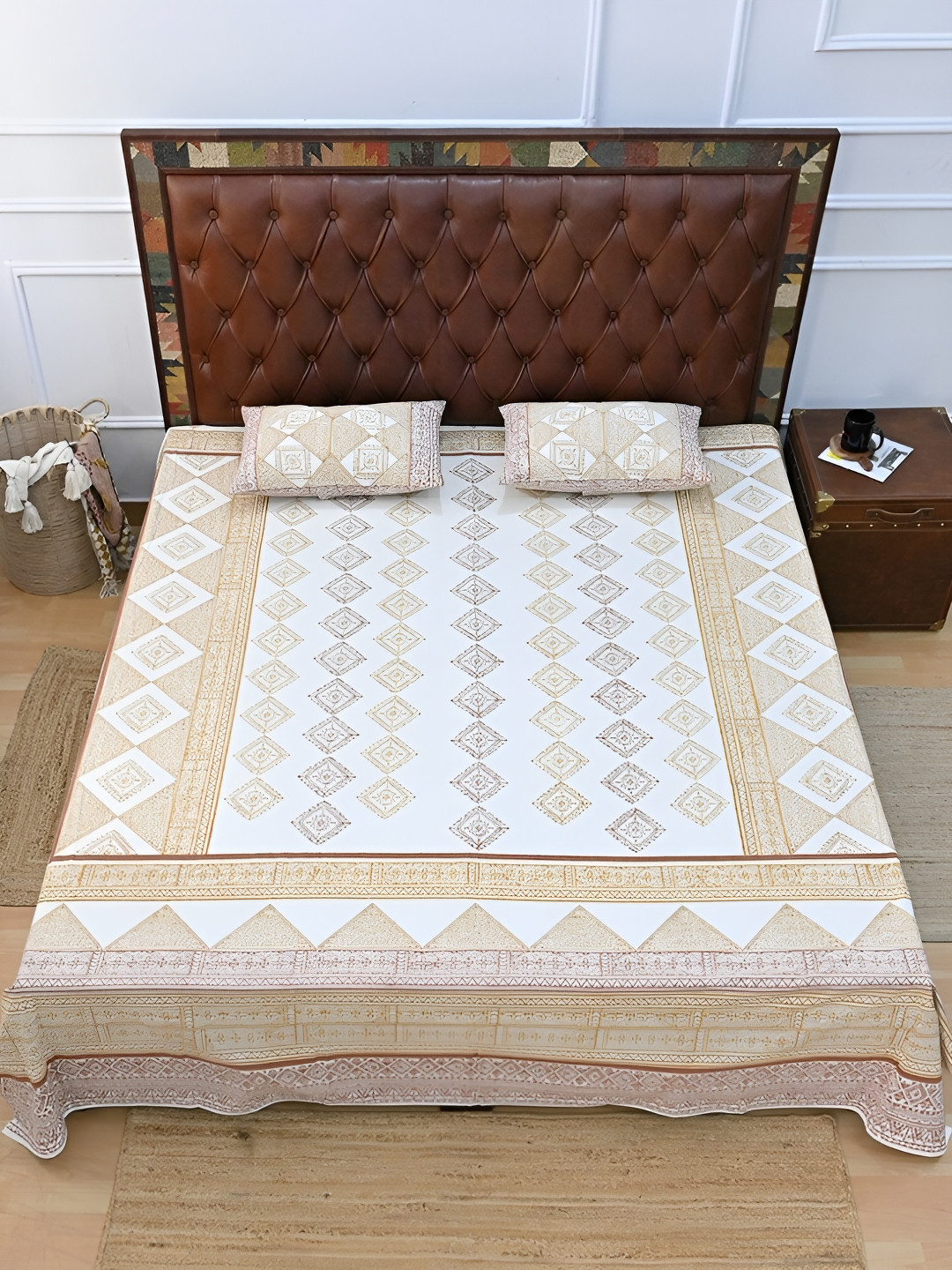 Art Avenue Earthy Tone Brown Geometric Cotton 120 TC King Bedsheet with 2 Pillow Covers-108 x 108 inches