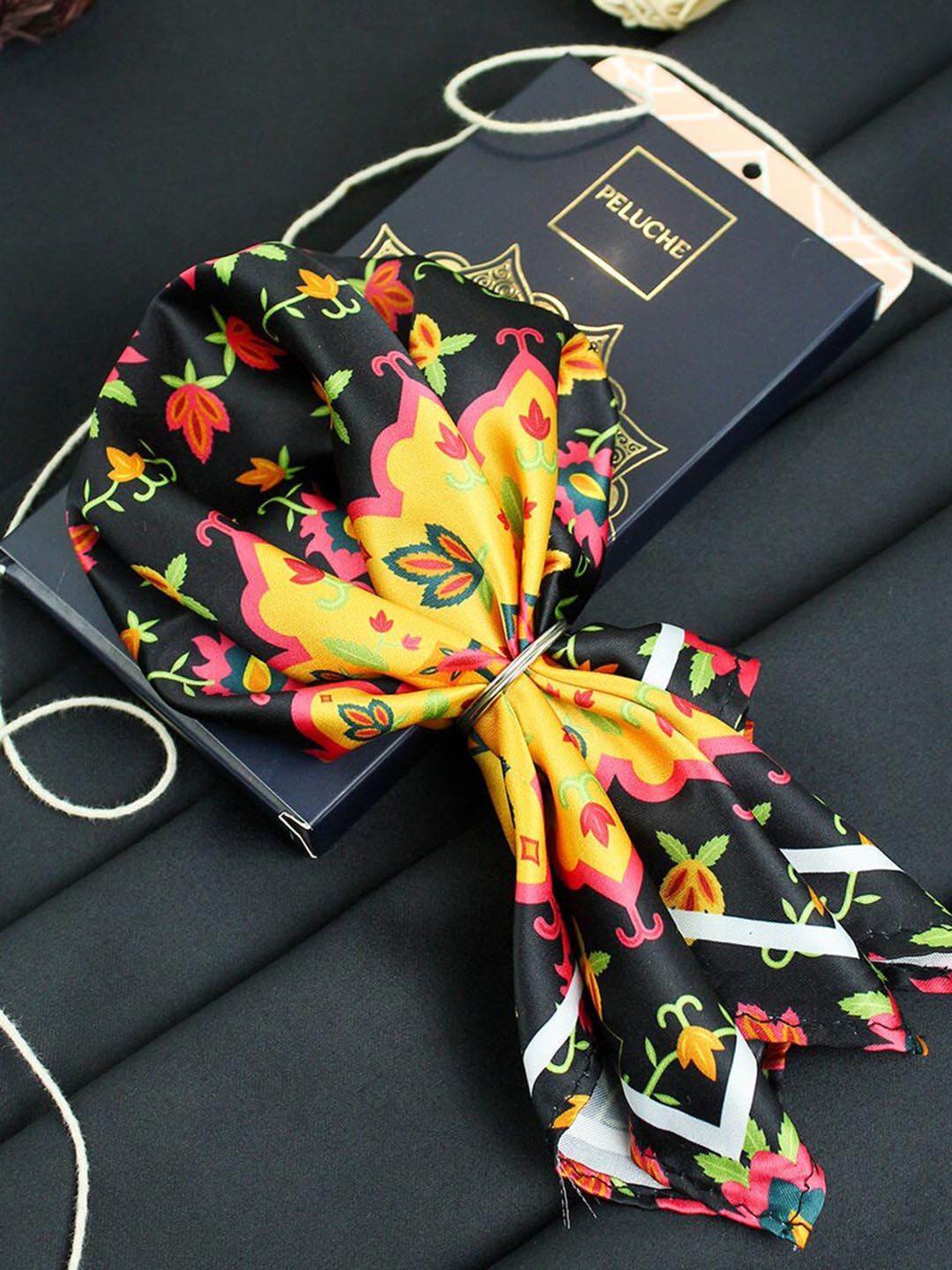 Peluche Men Meadow Muse Pocket Square