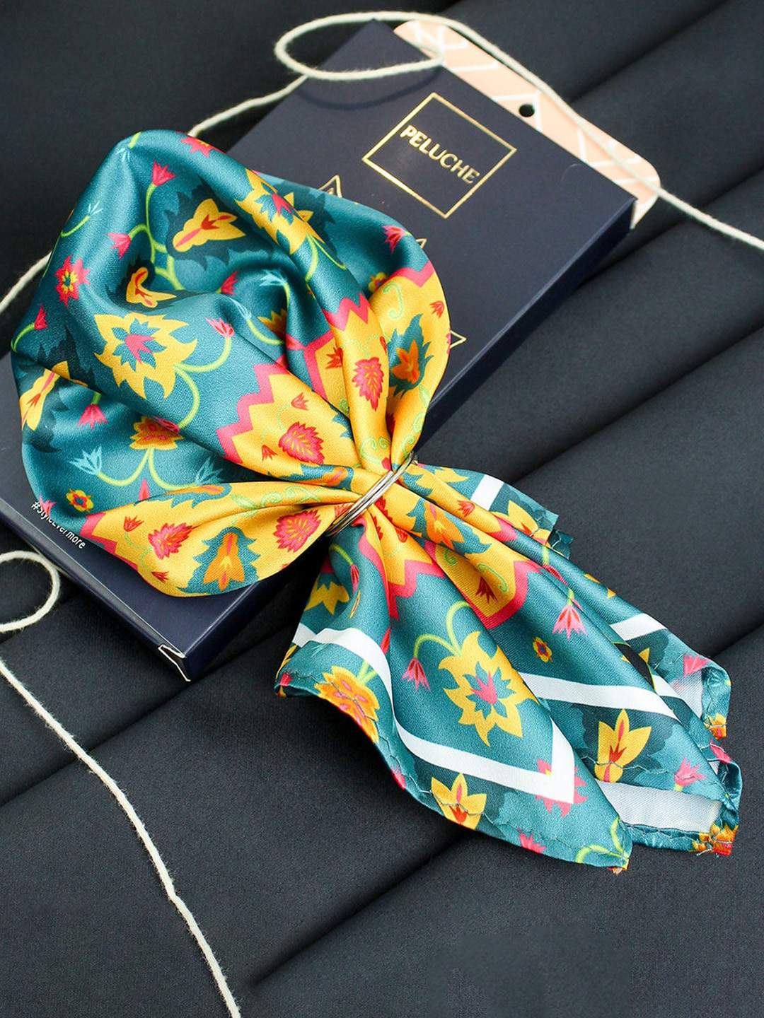 Peluche Men Whispering Petals Pocket Square