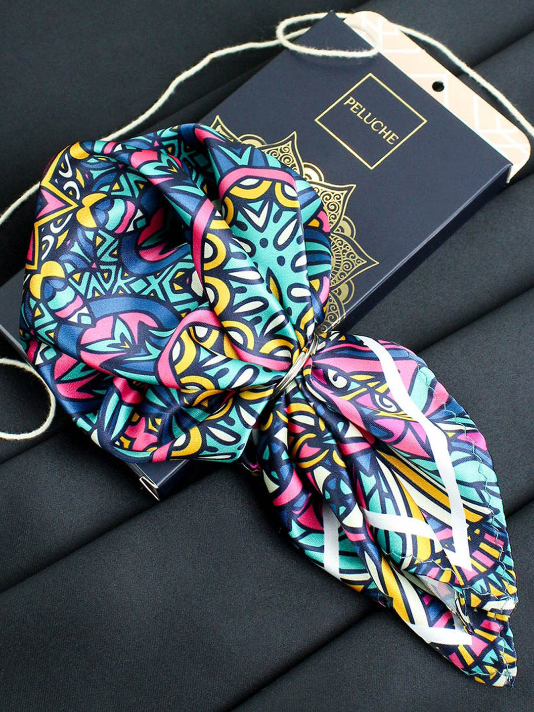 Peluche Men Finesse Array Pocket Square