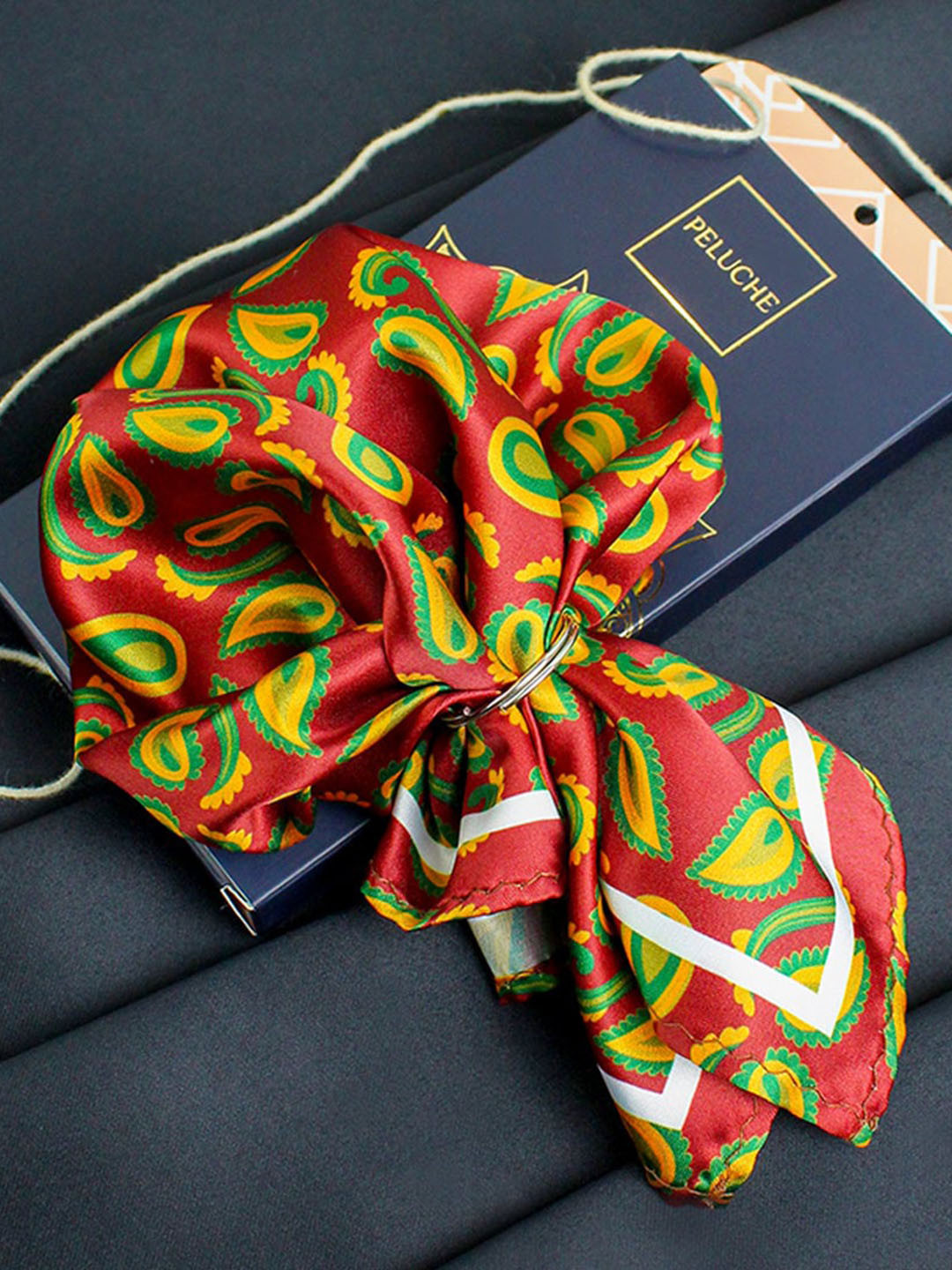 Peluche Men Zen Blossom Pocket Square