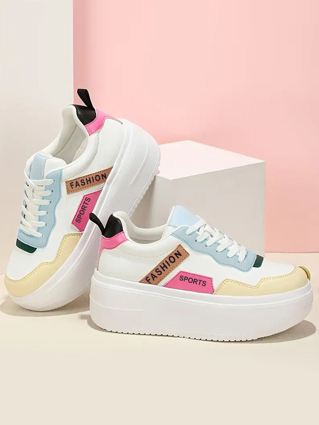 Shoetopia Girls Colourblocked Flatforms