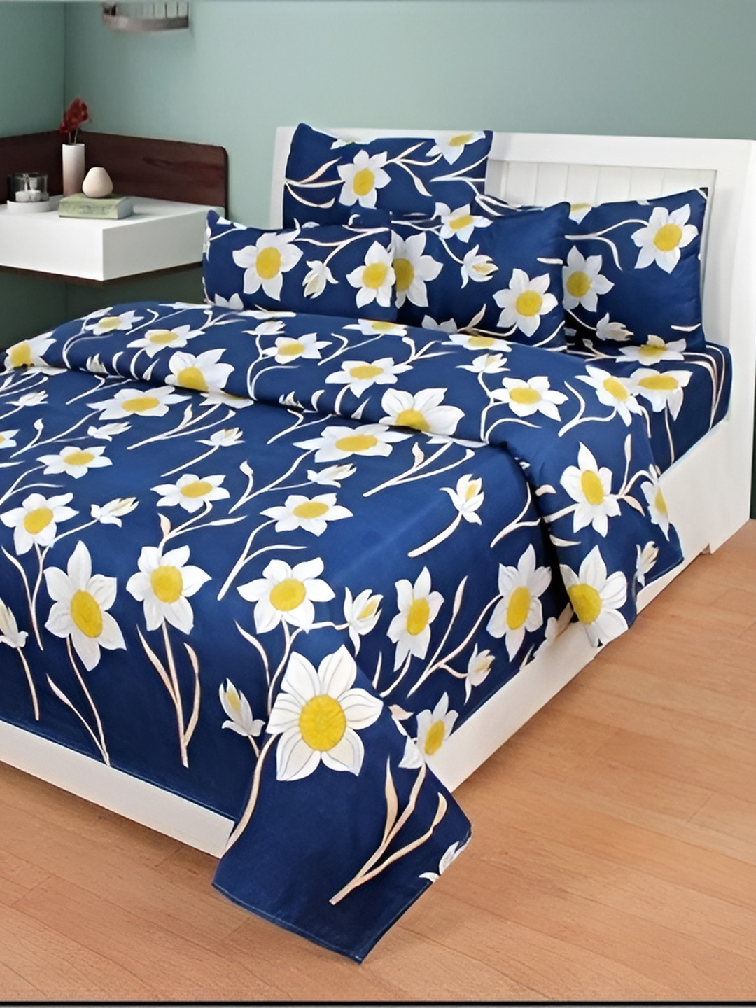 Supreme Home Collective Blue Floral Microfiber 144 TC Queen Bedsheet with 2 Pillow Covers-228 x 252 cm