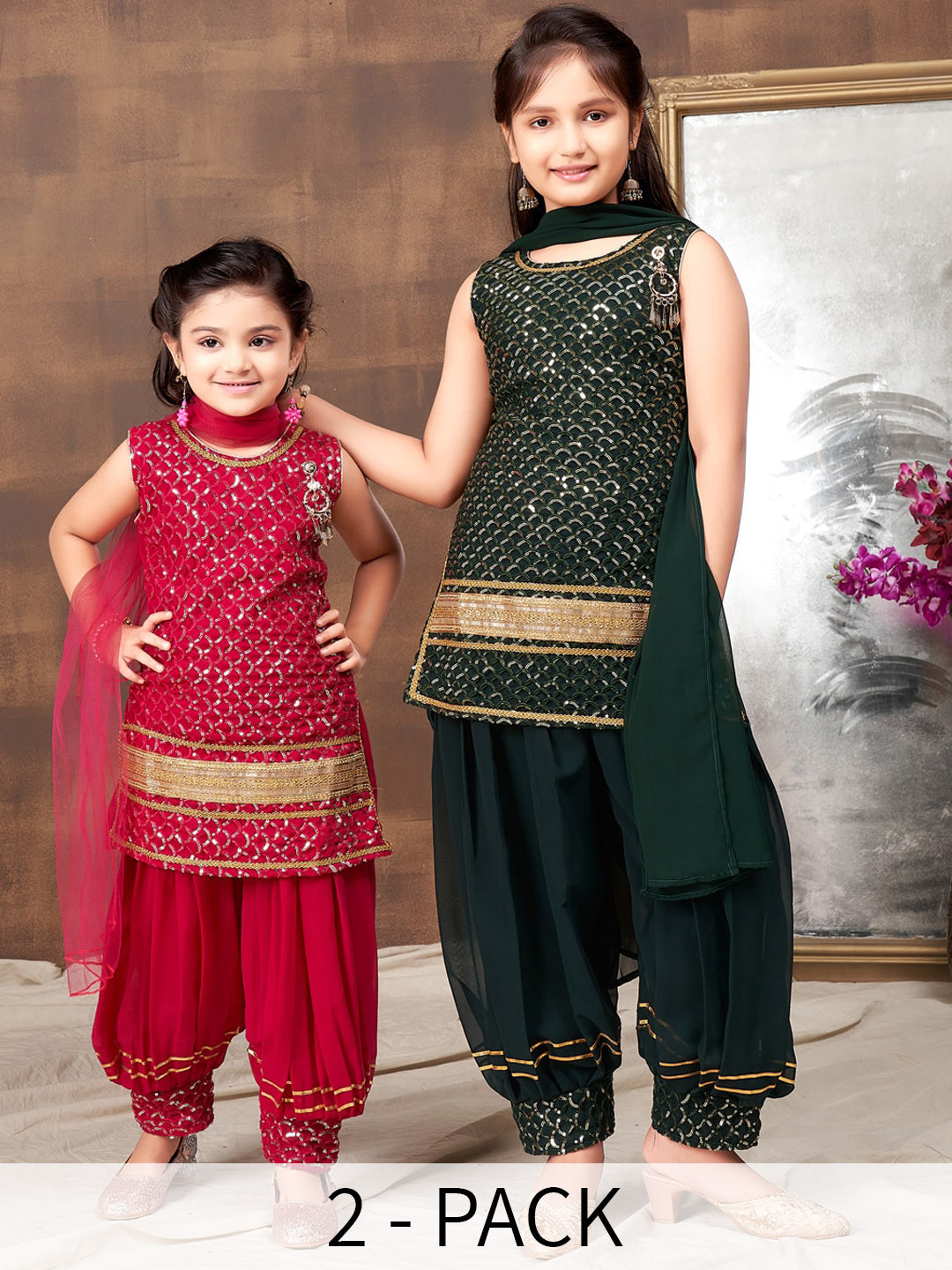 Aarika Girls Embroidered Regular Sequinned Kurta with Patiala & With Dupatta