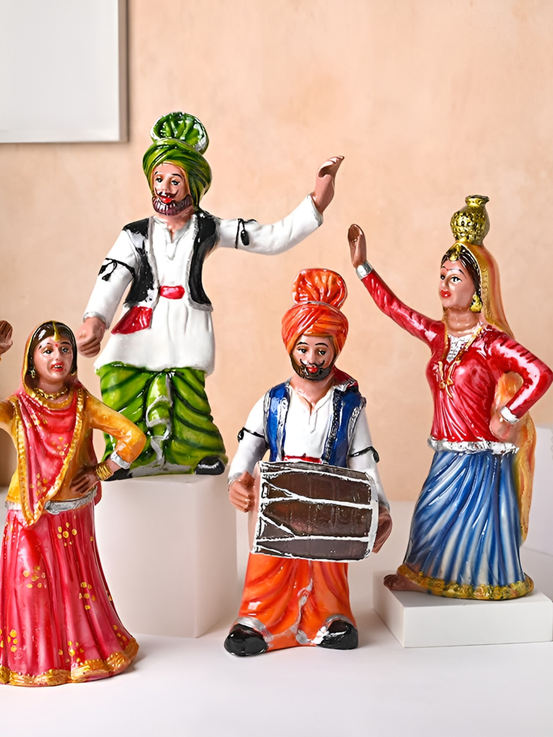 Floweraura Red Idol Showpiece