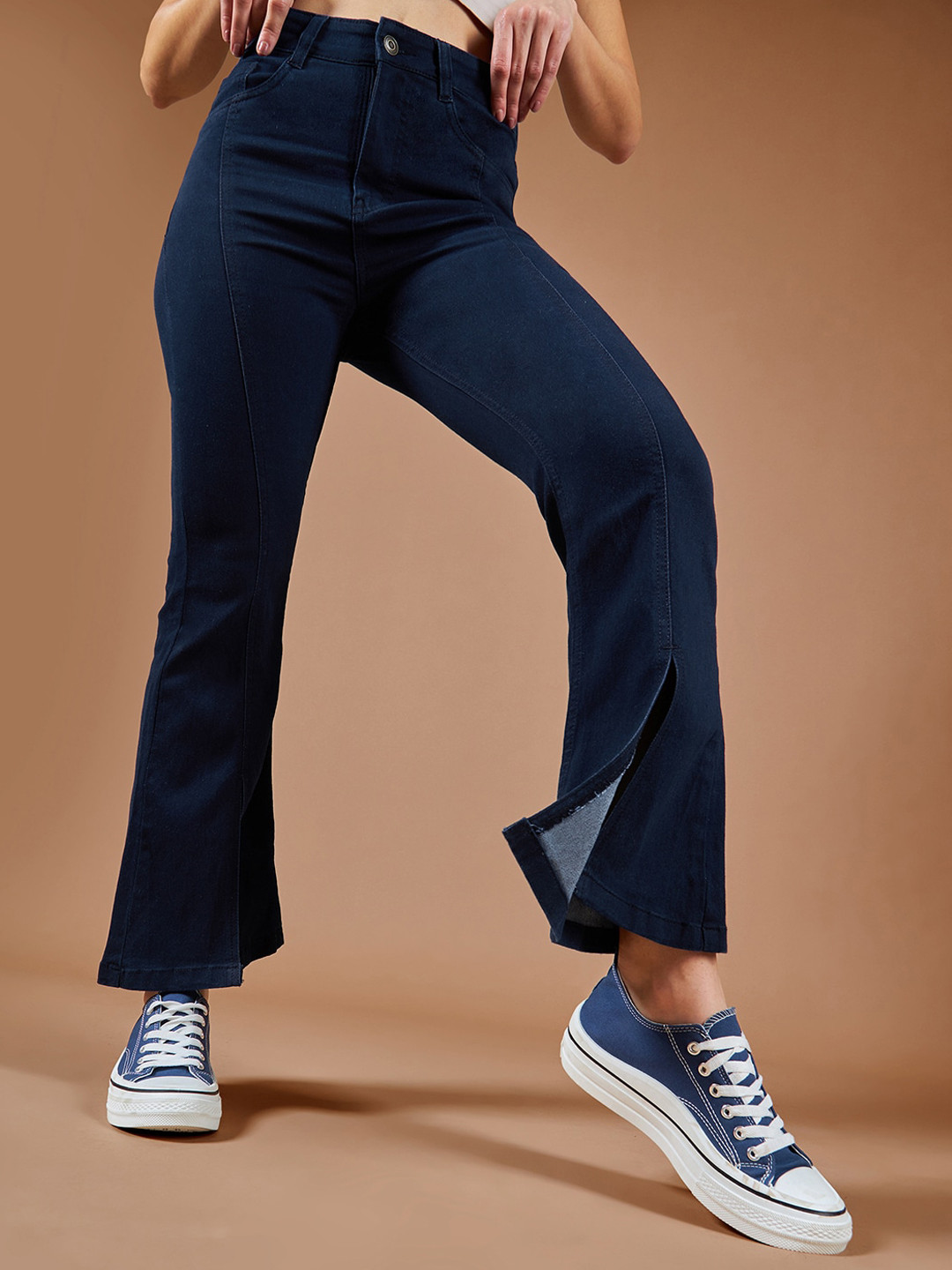 The Roadster Lifestyle Co. Women Bootcut-Fit Slitted Clean Look Stretchable Jeans