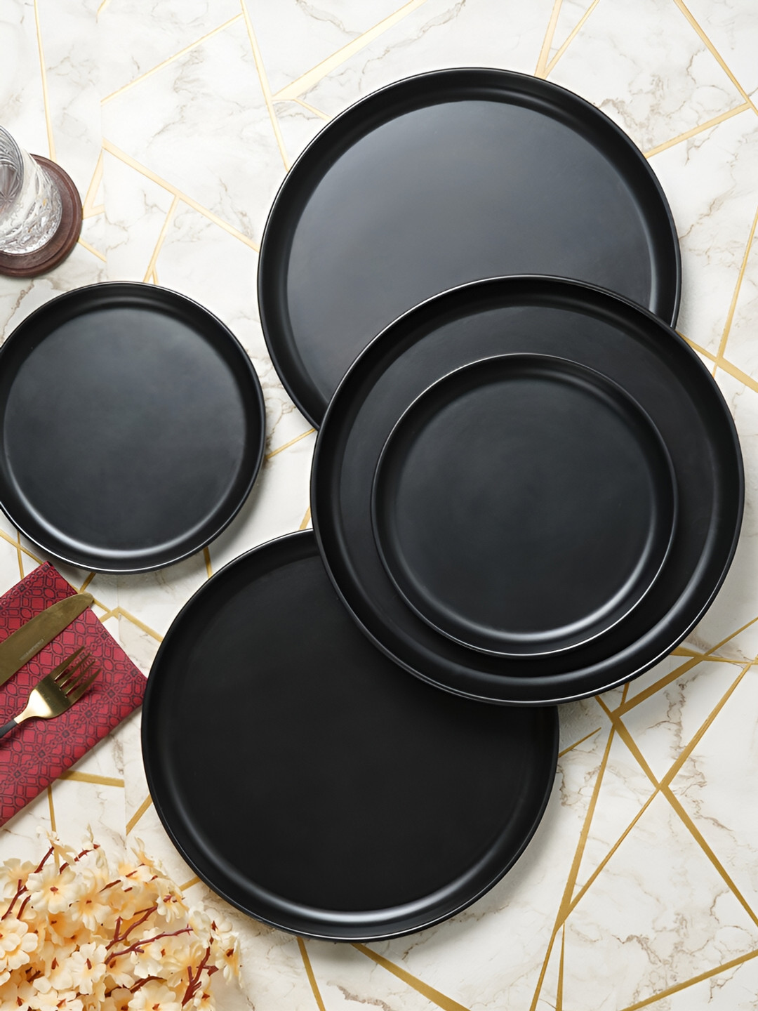 CDI Black & 12 Pieces Melamine Glossy Dinner Set