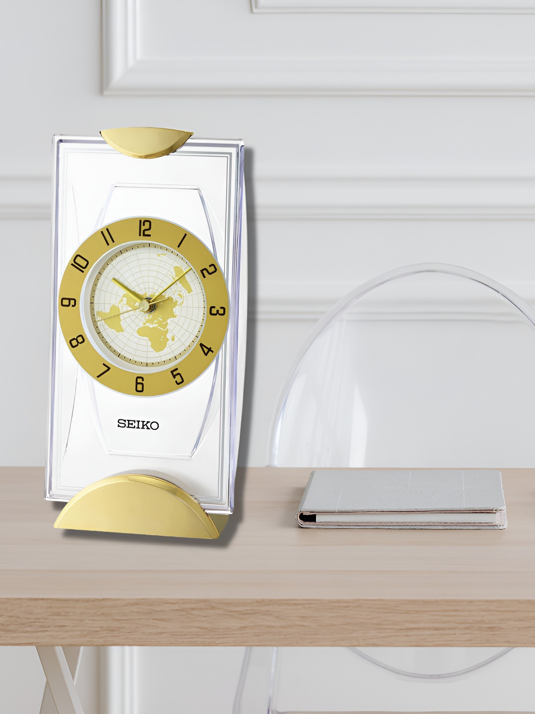 SEIKO Gold-Toned & White Contemporary Analogue Table Clock
