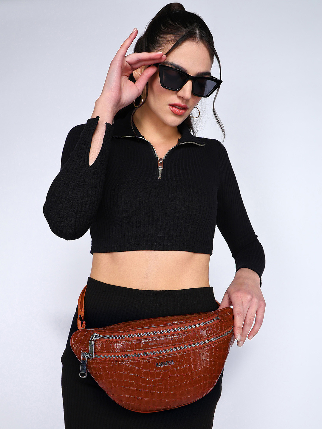 Sassora Brown Premium Leather Waist Pouch